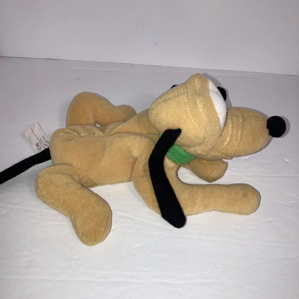 Vintage Pluto Mini Bean‎ Bag Disney Plush Yellow Vintage Disney Store Tag FLAW